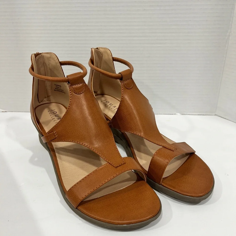 Journee Collection Womens‎ Trayle Wedge Sandals. Size. 11. Color. Tan